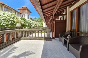 Balcony Area - Balcony Room