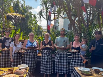 Masak Seperti Orang Lokal Bali: Temukan Resep Baru di Kelas Memasak Bali Kami!