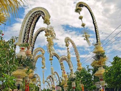 Kalender Budaya Bali (Kalender Saka): Hari Raya Galungan