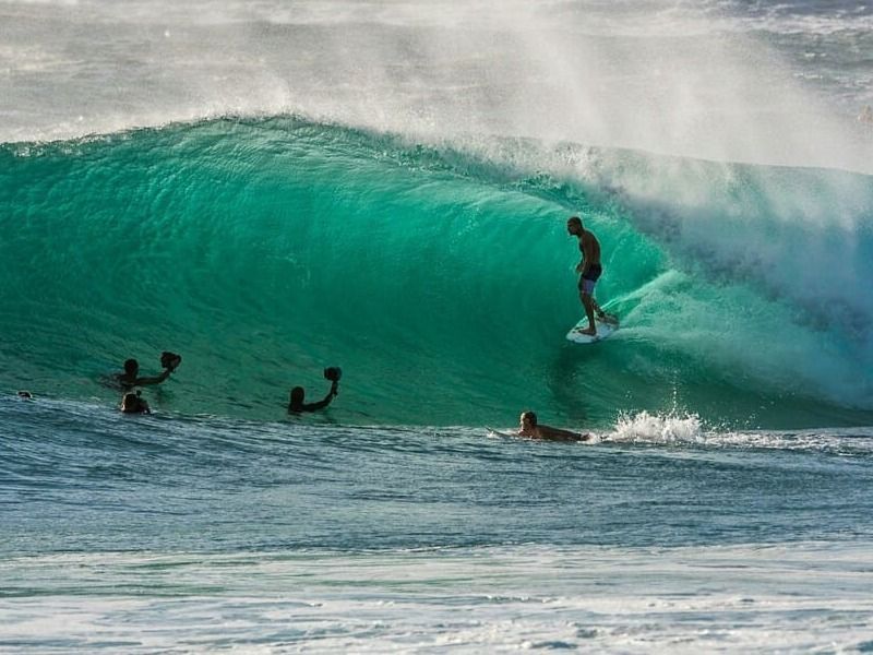 April Surfing in Bali: Discover the Perfect Waves of the Season
